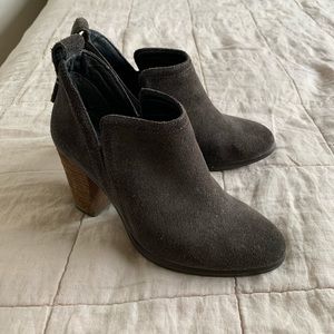 Vince Camuto grey suede booties, size 6